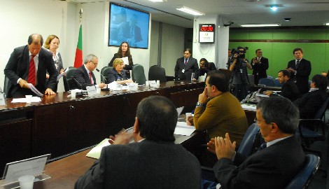Foto de Marcos Eifler, da última reunião da CPI