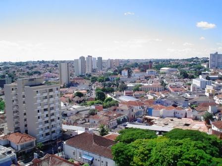 Uma vergonha para todos barreirenses, o esgoto a céu aberto vai desaparecer 