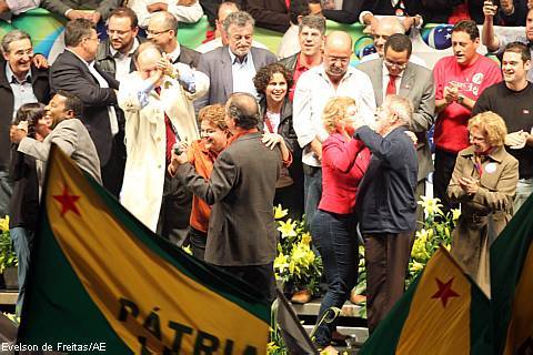 comicio_lula_dilma_evelson_de_freitas_ae_27092010_480