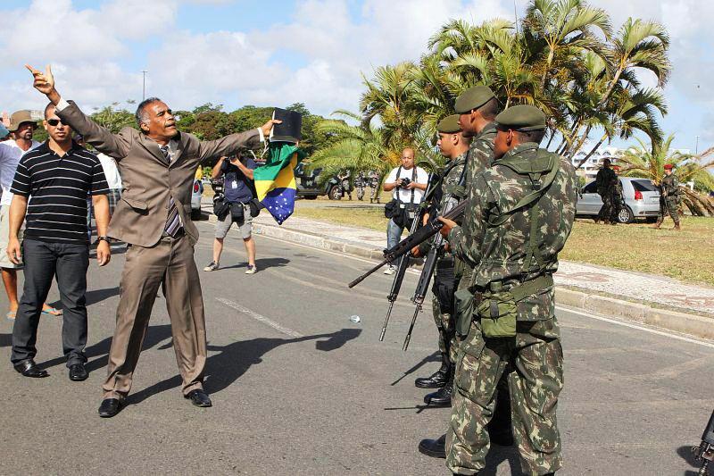 Sargento Isidoro em foto de George Amorim