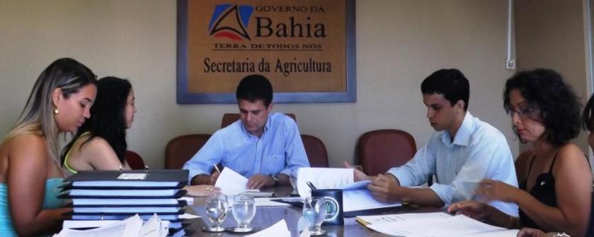 Assinatura de escrituras FOTO Daniela SilvaaSCOM sEAGRI