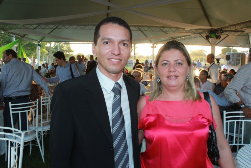 O presidente da Câmara de Barreiras, Tito, e a vereadora Karlucia