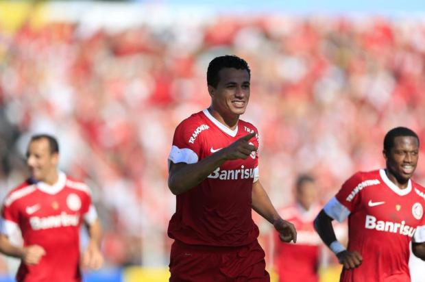 Leandro Damião, autor de dois gols, em foto de Diego Vara, da RBS