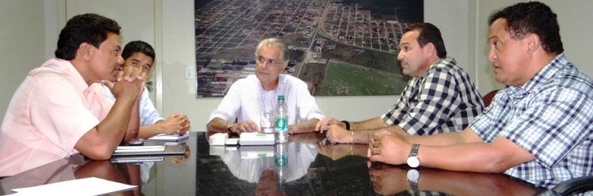 Reunião com líderes evangélicos .Foto Leandro Abreu