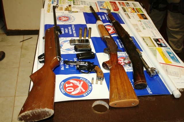 as armas apreendidas