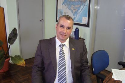  Carlos Fernando Niedersberg