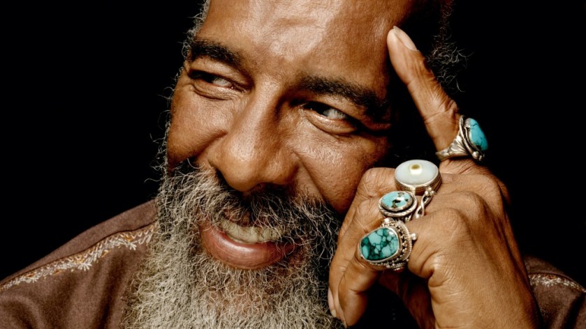 Richie Havens, anos depois de Woodstock, já com dentes e famoso.
