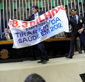 invasaoLaycerTomazCamaradosDeputados (1)