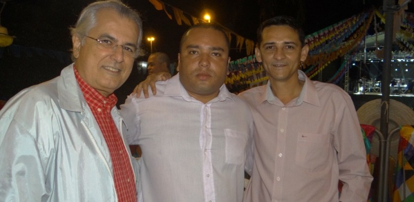 Humberto Santa Cruz, Anderson Cleiton,prefeito de Baionópolis e Leopoldo de Oliveira (Popô) prefeito de Angical.