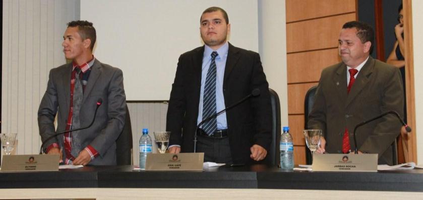 Na ala situacionista, o voto contra os requerimentos foi maciço