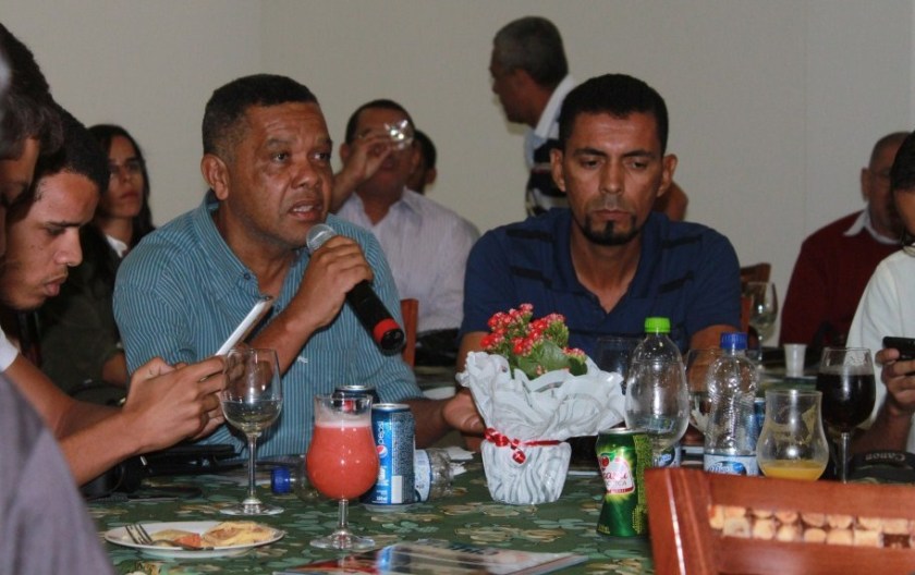 Roberto de Senna, do Mural do Oeste: a iniciativa de descentralizar é louvável.