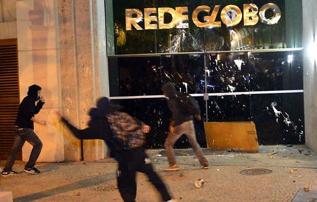 coqueteis-molotov-foram-jogados-contra-predio-administativo-da-globo_2