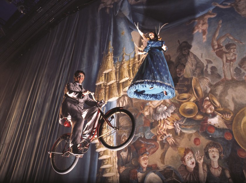 cirque-du-soleil-corteo-promo-photo-23novembro2012-01