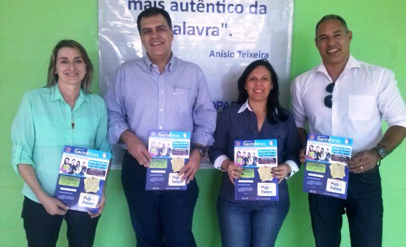 Marli e Ana Amélia, do Gacea, com Paulo Ricardo e Carlos Aroldo.