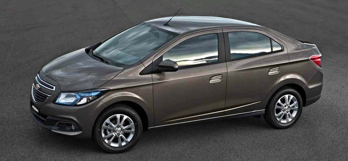 Chevrolet Prisma: esporte para você, sedan para sua família.