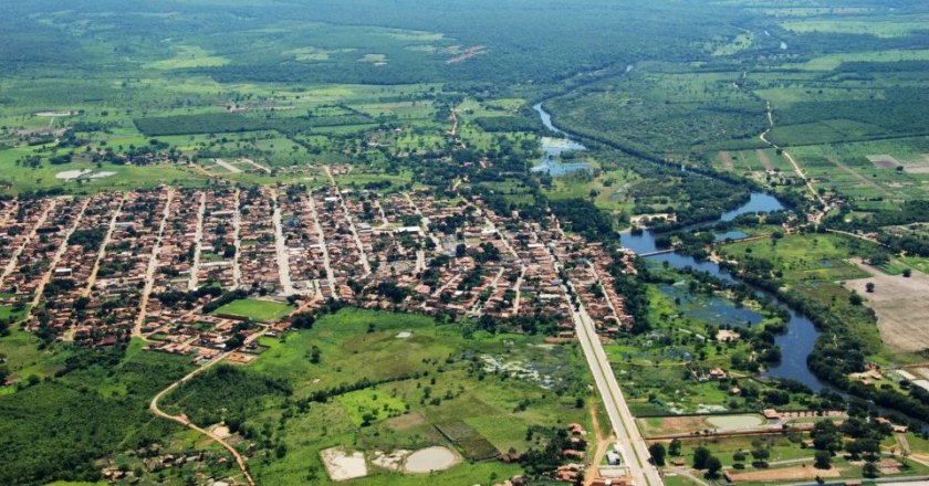 Formosa: chapadões sem fim fazem do Município o maior produtor de soja da Bahia e o 5º do País.