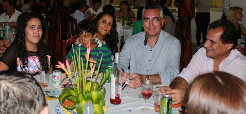 O médico Luciano Trindade e a esposa, Secretária de Saúde do Município.