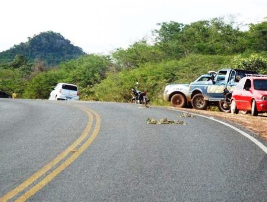 A curva fatal. Fotos de Flávio Vasco, com texto do  blog Alô, Alô Salomão.