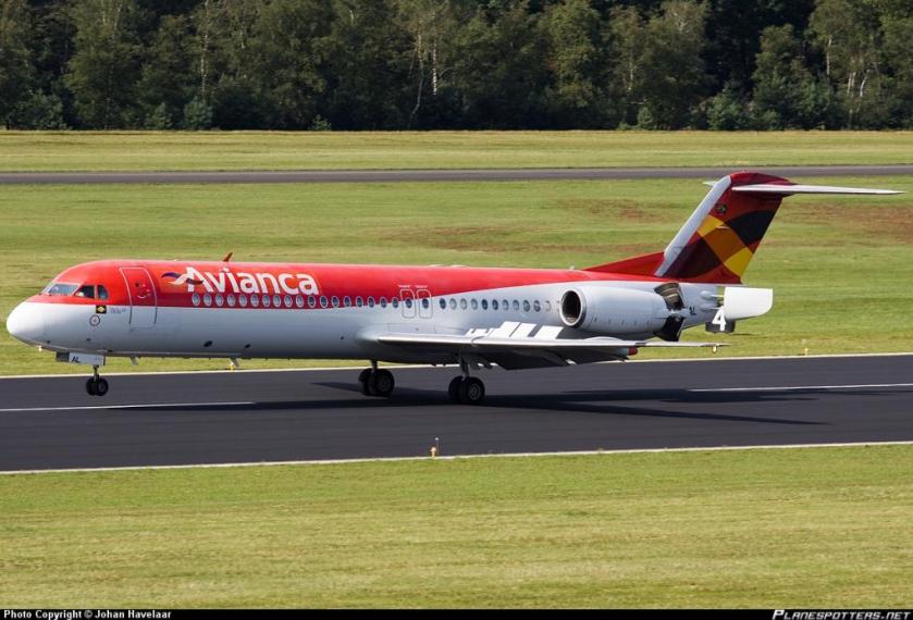 Os antiquados F-100, que inclusive não são mais fabricados.