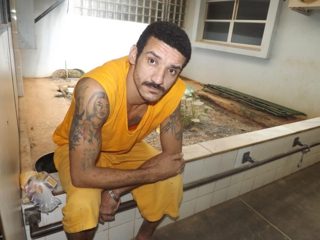 O líder decadente, agora ameaçado