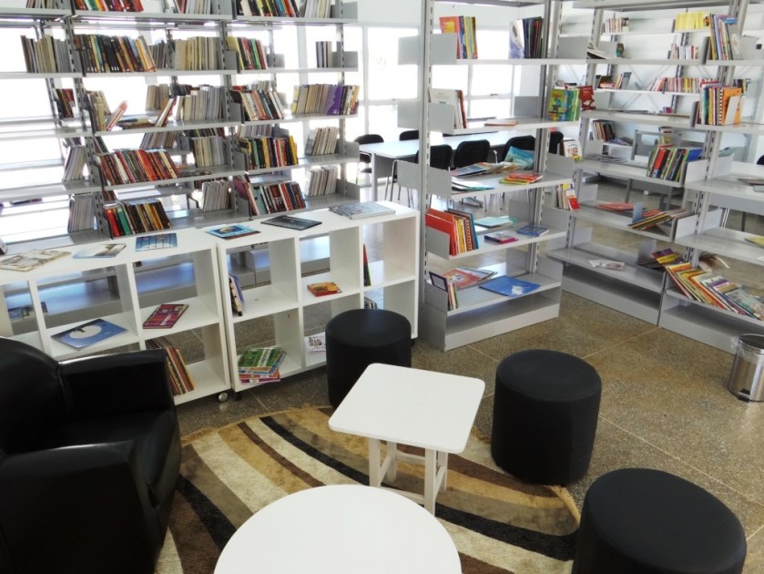 O espaço disponibilizará de uma ampla biblioteca, com literaturas de diferentes assuntos e culturas