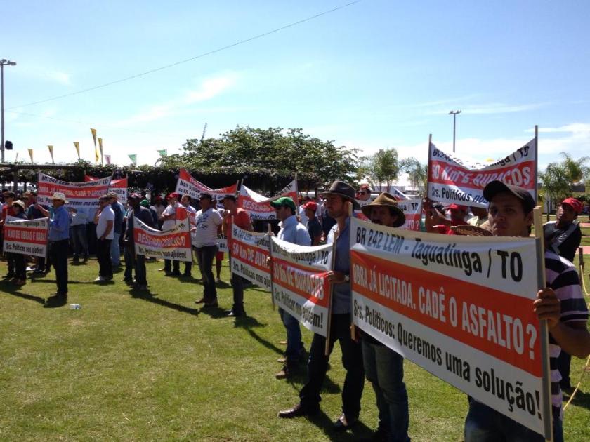 Produtores pedem as obras prometidas