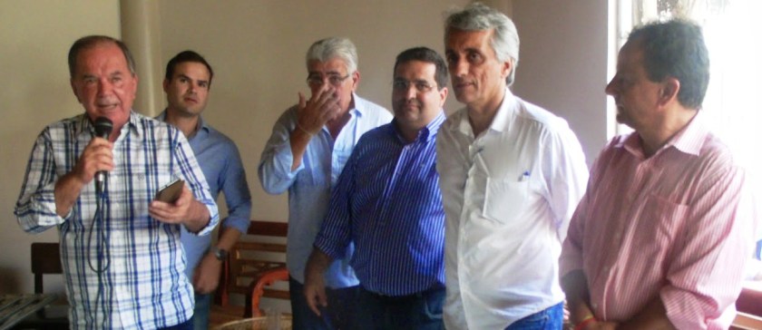 Governistas estão confiantes na vitória em 5 de outubro. Foto de Roberto Sena, do Mural do Oeste.