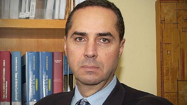 Barroso abriu, na condição de relator, ação criminal contra Oziel, com base nas provas sólidas do MPF