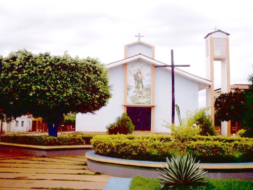 Só resta aos moradores do pequeno município rezar na Igreja para que a decisão do TJ-BA seja revertida