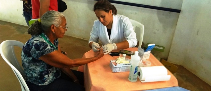 Além do Dia dos Pais, a Secretaria de Saúde realizou ação com os idosos pelo Dia Nacional da Saúde