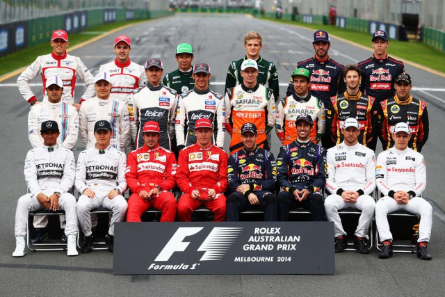 Os 22 homens mais rápidos do mundo a 3 centímetros do solo.