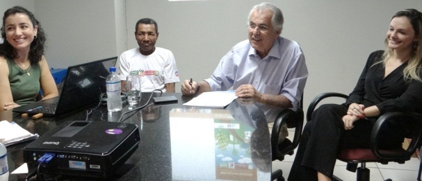 O município de Luís Eduardo Magalhães é o primeiro na Bahia a formalizar convênio com uma associação de catadores.