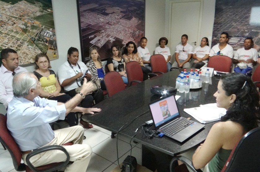 O prefeito relatou que confia nas pessoas que fazem parte deste projeto e que trabalharam para tornar o programa de Coleta Seletiva de Luís Eduardo Magalhães referência em todo estado.