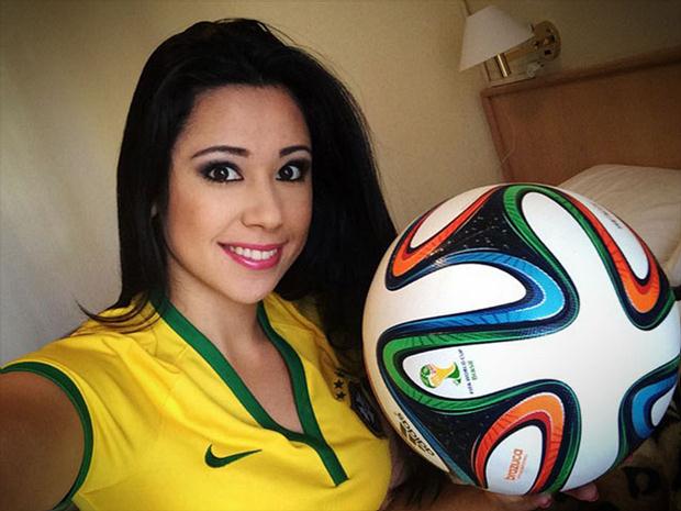 Raquel Benetti, a musa das embaixadinhas no Brasil, se apresentará na abertura da XIV Oilem.