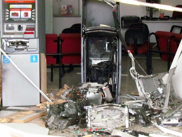 caixa_cristopolis_04