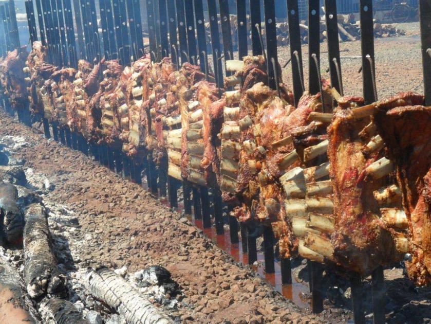 Festival vai ter até o tradicional costelão gaúcho.