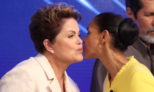 Beijinho, beijinho; pau, pau!