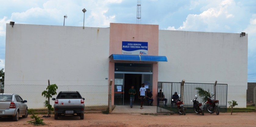 Escola Marlei Terezinha Pretto, no Jardim das Oliveiras: pouco movimento.