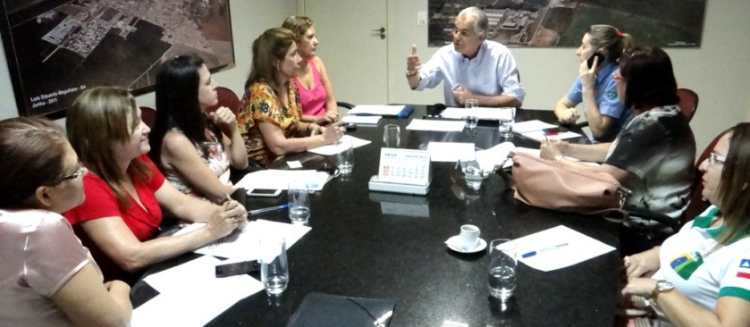 O prefeito agradeceu a atenção por parte do Estado e comentou das necessidades que os alunos do ensino fundamental enfrentam ao ingressar no ensino médio.