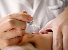 vacinação poliomielite