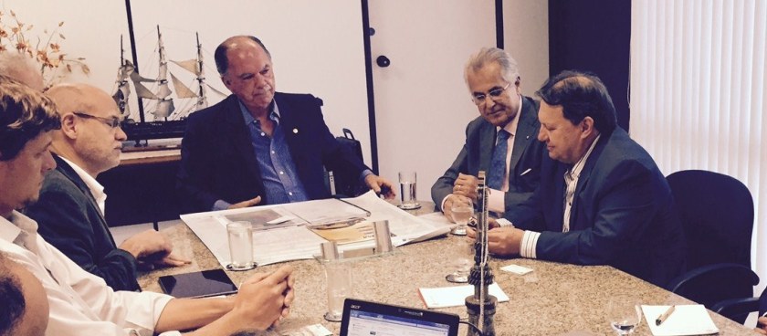 Em audiência, o prefeito Humberto Santa Cruz apresentou ao governador João Leão empresa alemã interessada em se instalar na Bahia