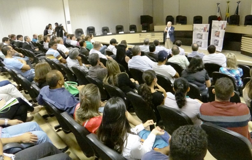 Na primeira audiência, em outubro passado, Humberto salientou que muitos problemas atuais seriam evitados se tivesse havido planejamento no passado.