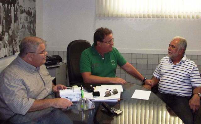 Os Prefeito com os irmãos Vieira Lima