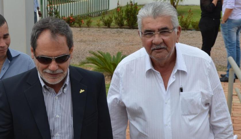João Carlos Jacobsen, presidente da ABRAPA e o prefeito de Barreiras, Antonio Henrique, chegando para a soleniodade.