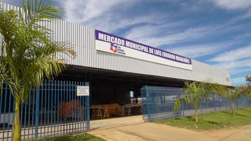 O cadastramento dos feirantes acontece até o dia 15 de maio no Mercado Municipal