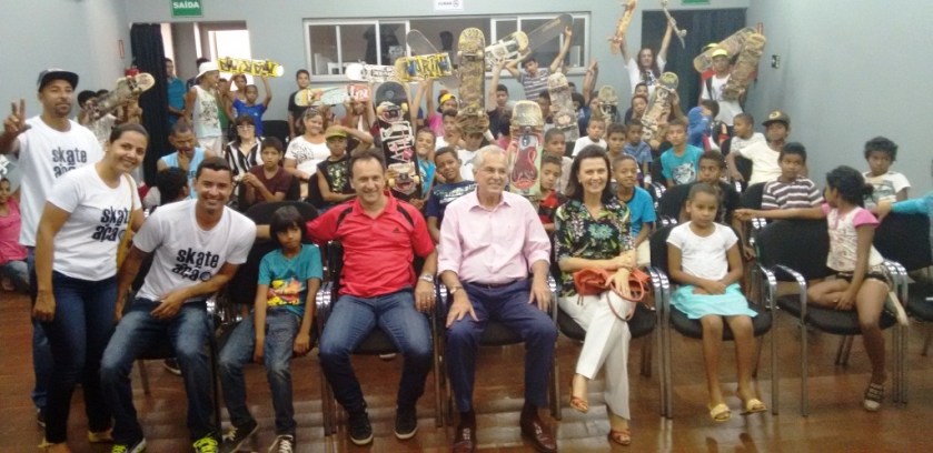  A semente plantada com o projeto Skate em Ação começa a render frutos. Duas novas pistas devem ser construídas ainda este ano