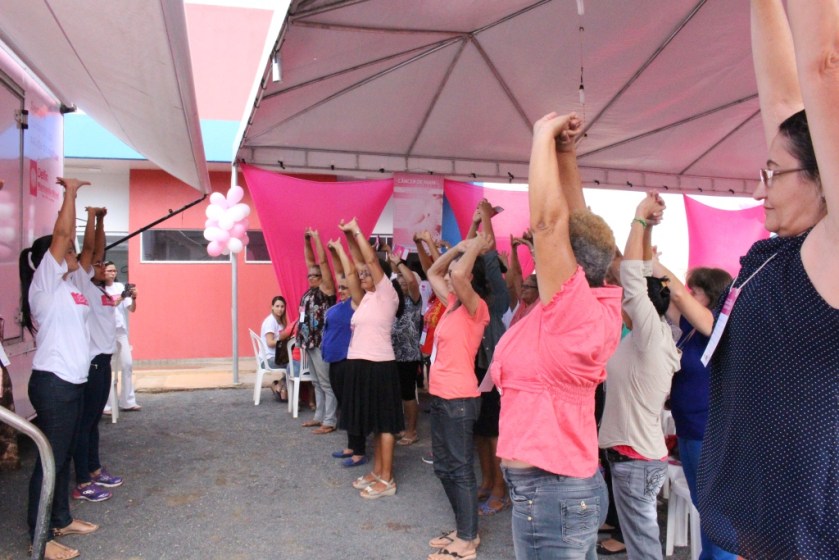 Até o dia 02 de setembro, uma equipe do NASF oferecerá palestras e atividades diversas como aulas de alongamento para as pacientes