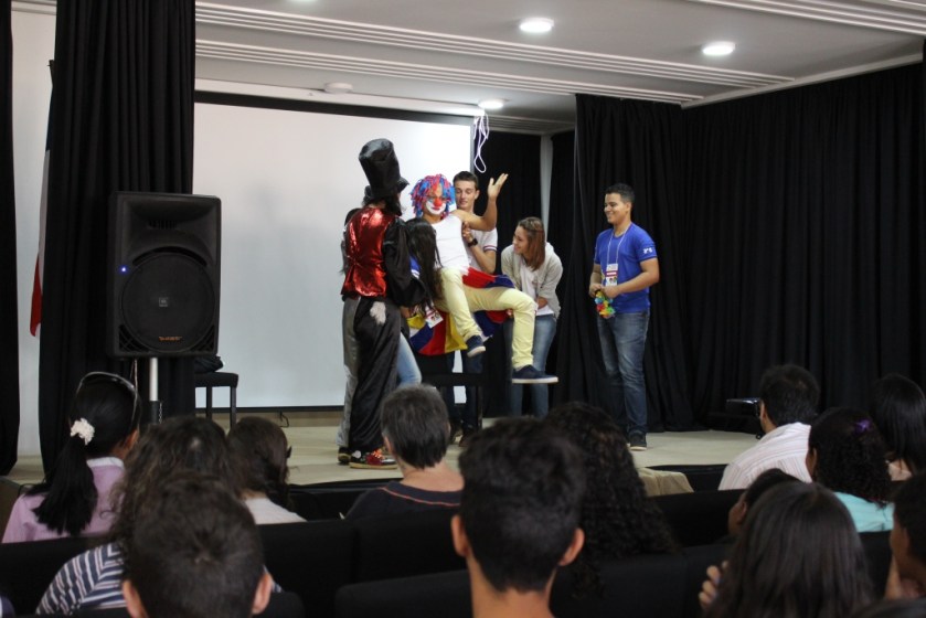 O grupo teatral CEPAC foi uma das atrações da conferência de juventude