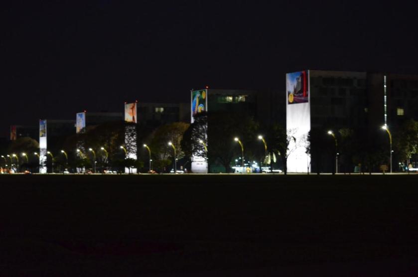 Esplanada sombria. Foto de C.A.R.Sampaio