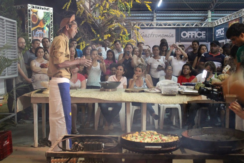 O Chef Rivando França de Pernambuco foi um dos destaques do dia na cozinha do interior